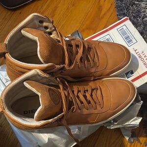 Diesel Men's Brown High-Top Sneakers